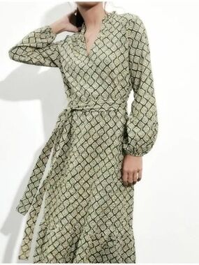 Zara Green Geometric Midi Dress